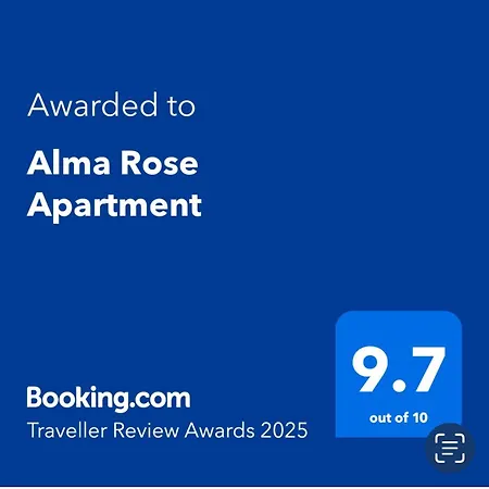 Alma Rose Apartamento Korce