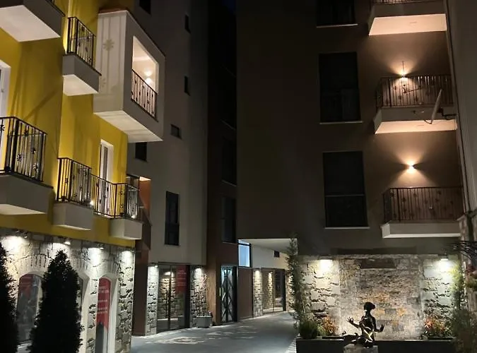 Alma Rose Apartment Korce