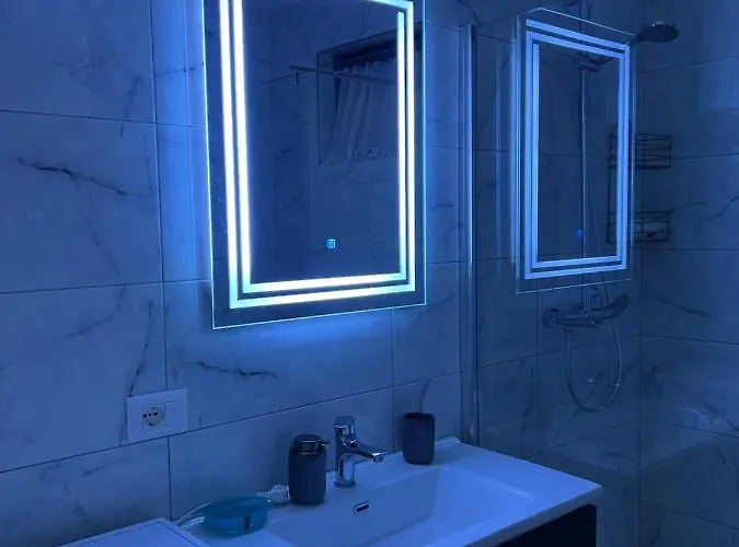 Alma Rose 公寓 科尔察