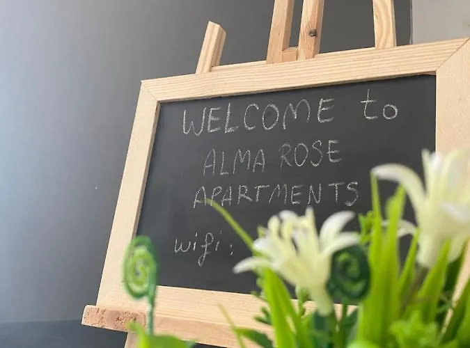 Alma Rose *